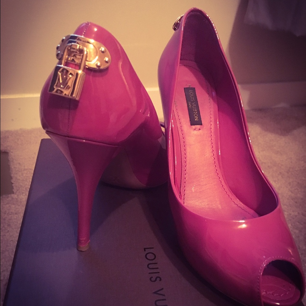 Louis Vuitton peep toe pumps. Wore only 3 times.